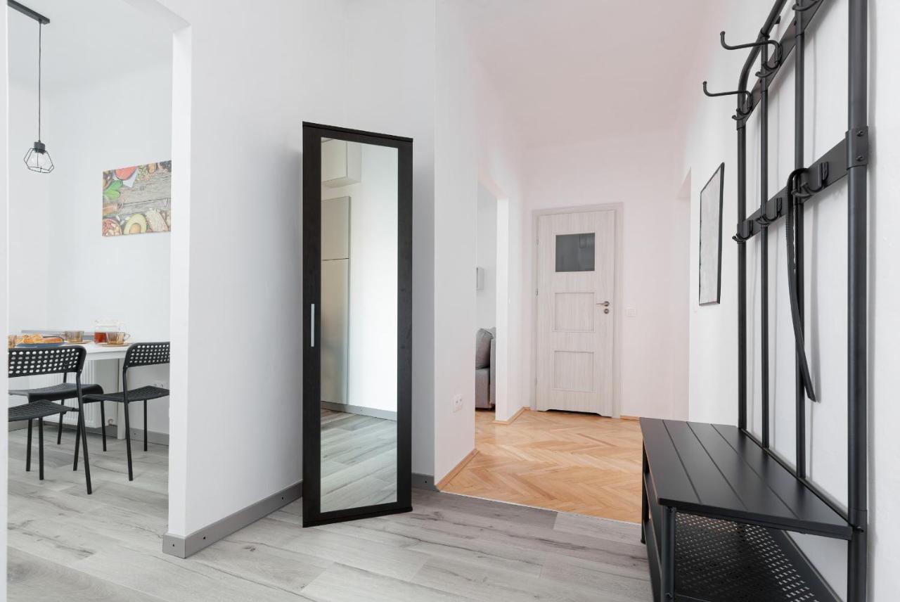 Kamienica Stanislawa Augusta Warszawa By Noclegi Renters Экстерьер фото